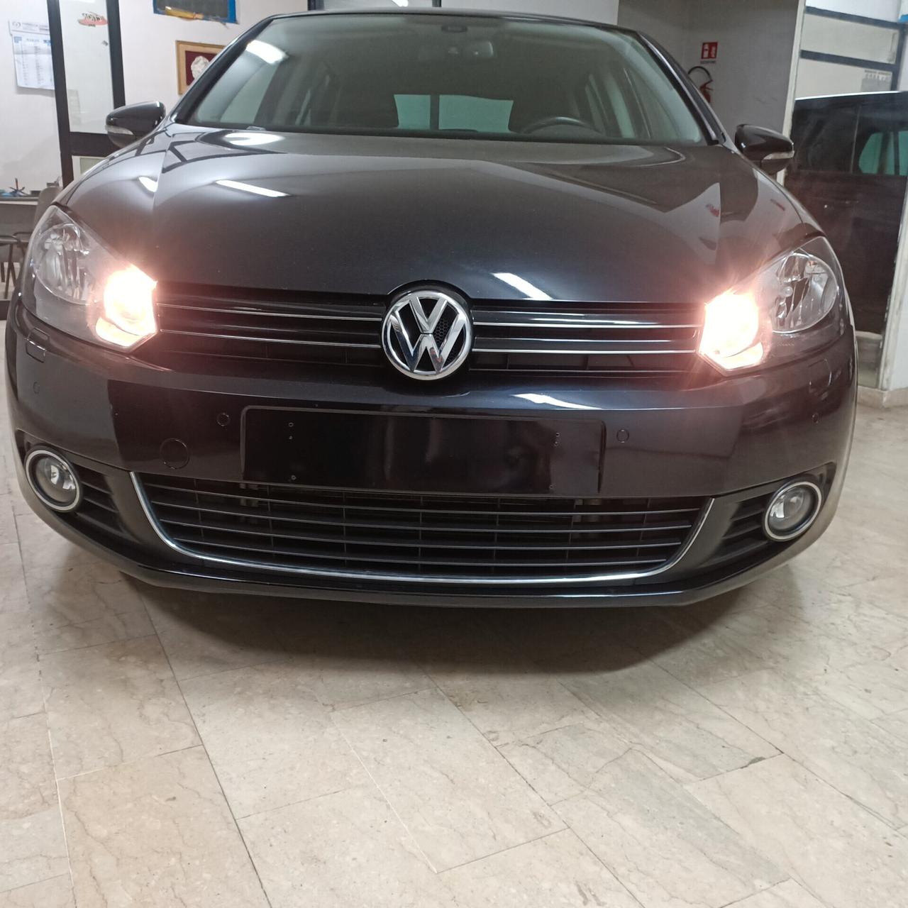 Volkswagen Golf 1.6 TDI DPF 5p. Highline - ANNO 2011