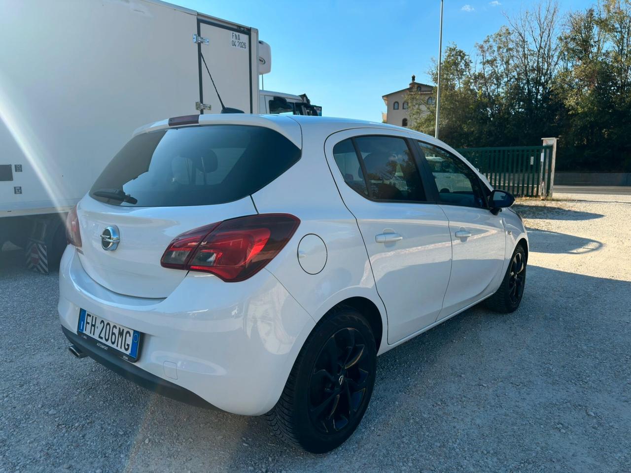 Opel Corsa 1.4 90CV GPL Tech 5 porte Advance