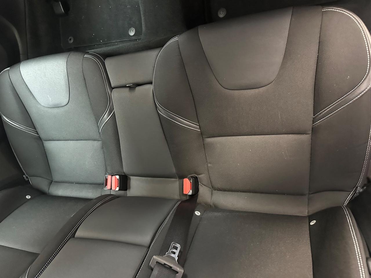 Volvo V40 D2 Geartronic Business