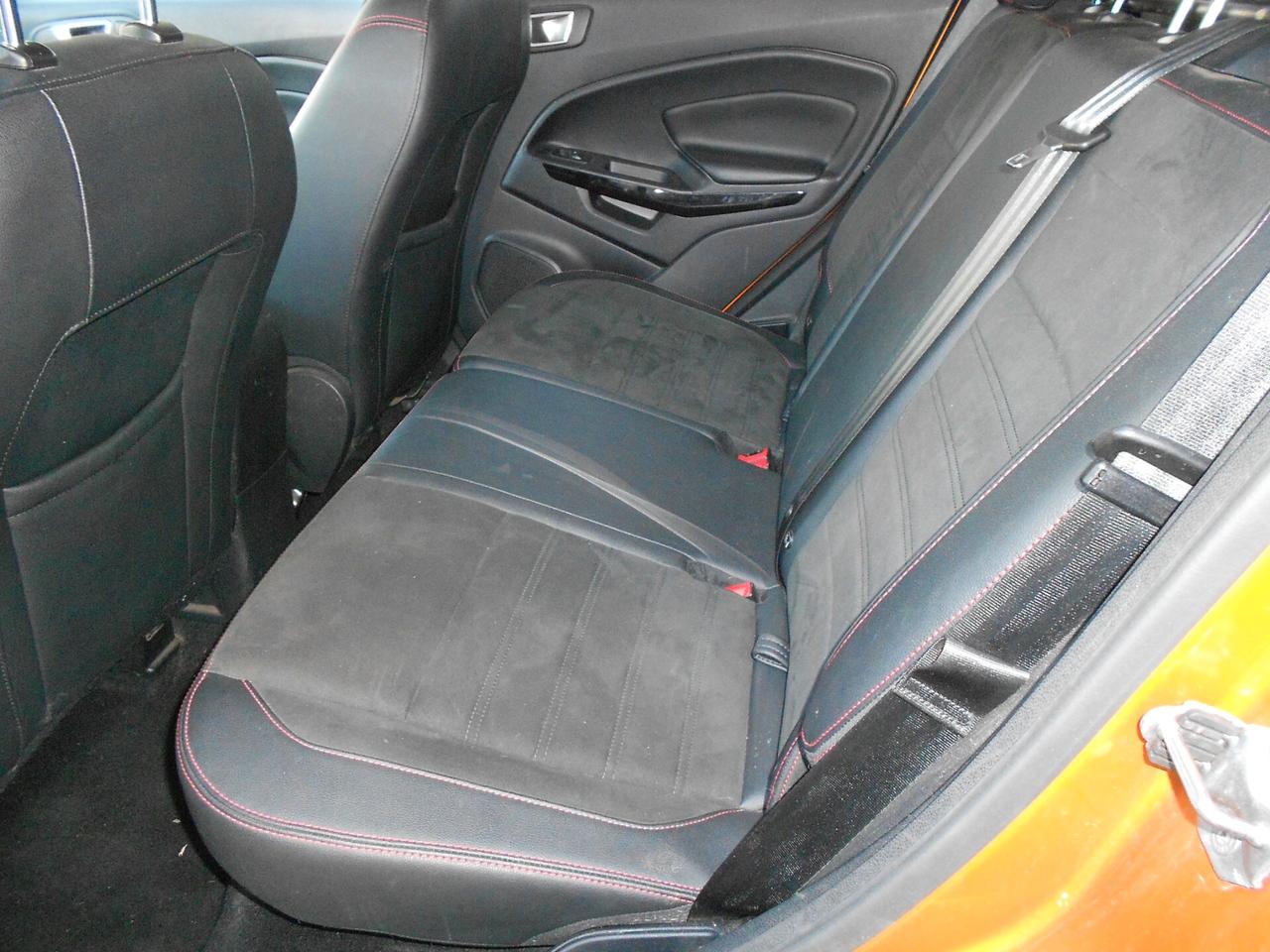 Ford EcoSport 1.5 TDCi 100 CV Start&Stop ST-Line Black Edition
