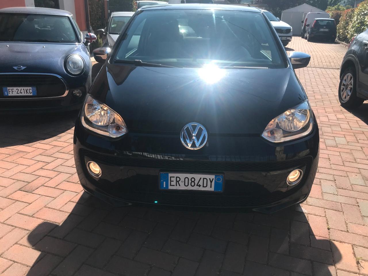 Volkswagen up! 1.0 75 CV 3p. move up!