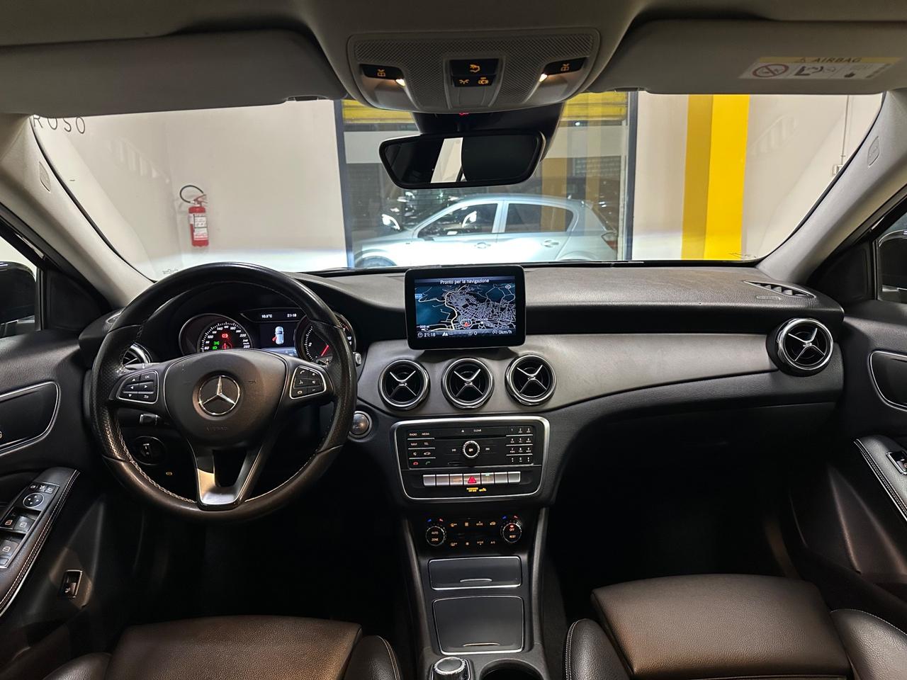 Mercedes-benz GLA 200 d Sport