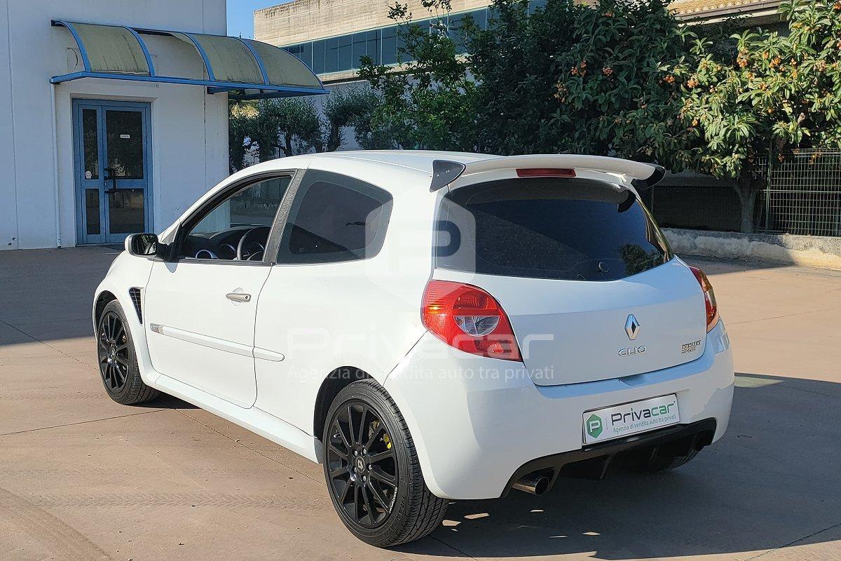 RENAULT Clio 2.0 16V 200CV 3 porte RS