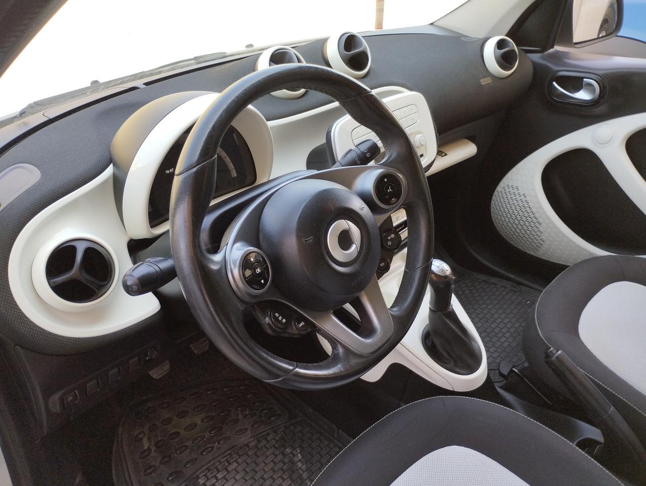Smart ForFour 70 1.0 Passion