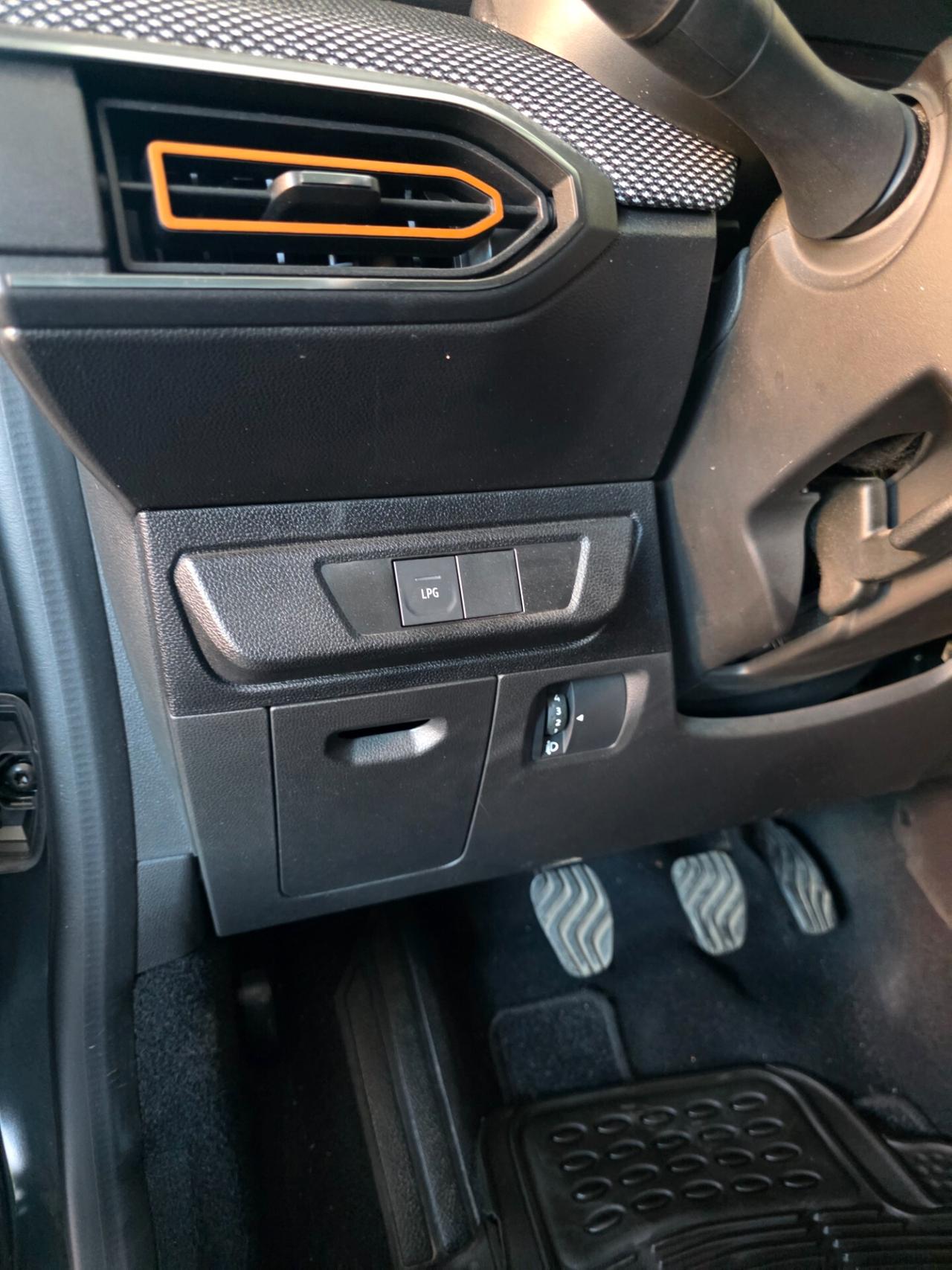 Dacia Sandero Stepway 1.0 TCe ECO-G Comfort
