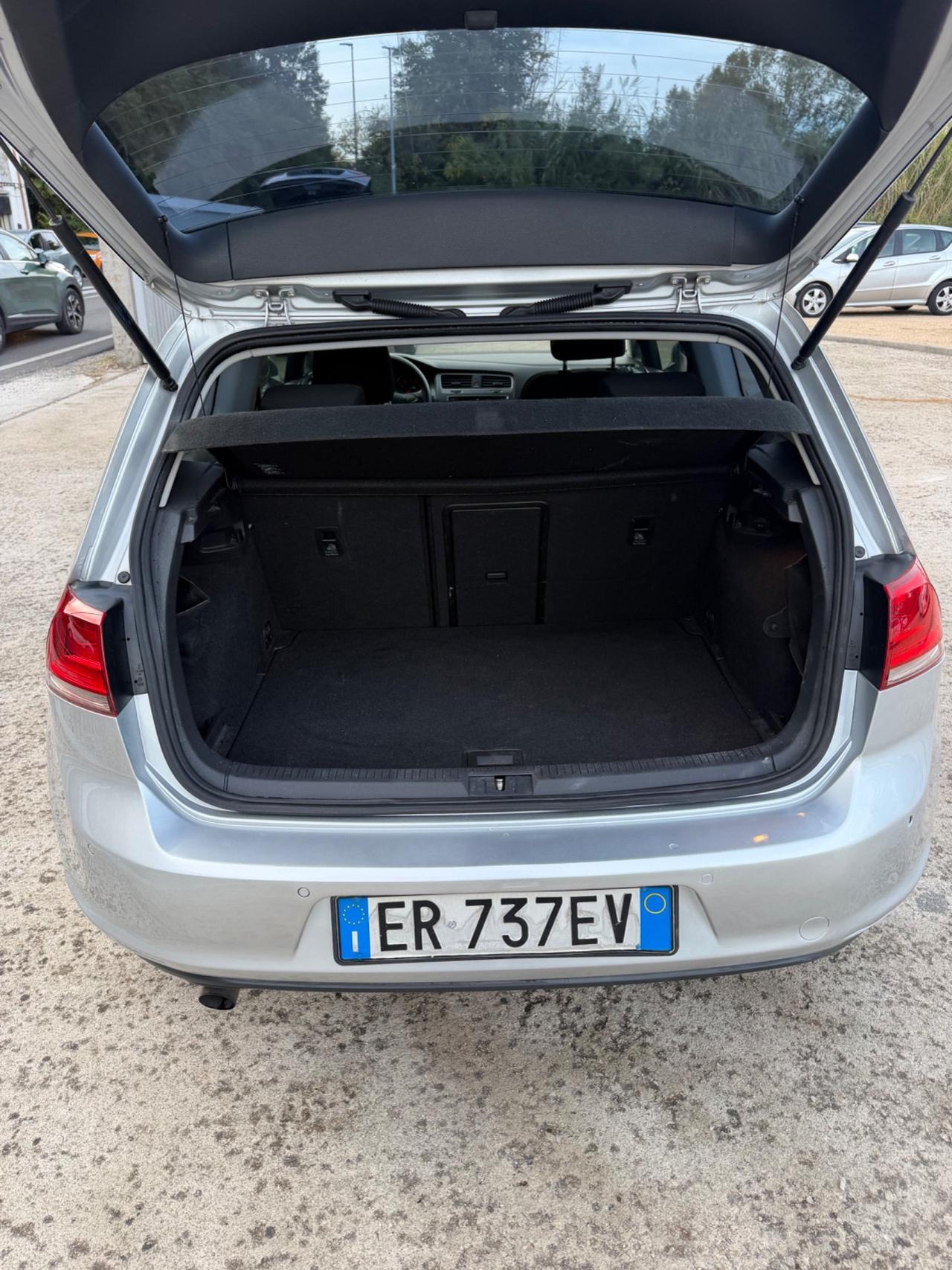 Volkswagen Golf 1.6 TDI 3p. Highline BlueMotion Technology