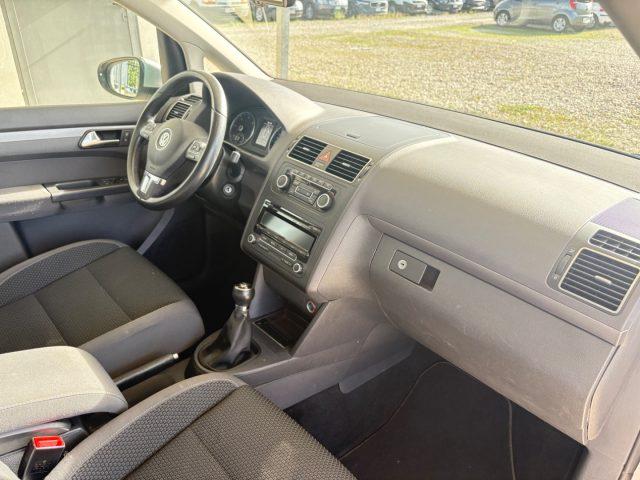 VOLKSWAGEN Touran 1.6 TDI DPF Comfortline BMT 7 POSTI IN PRONTA CONS