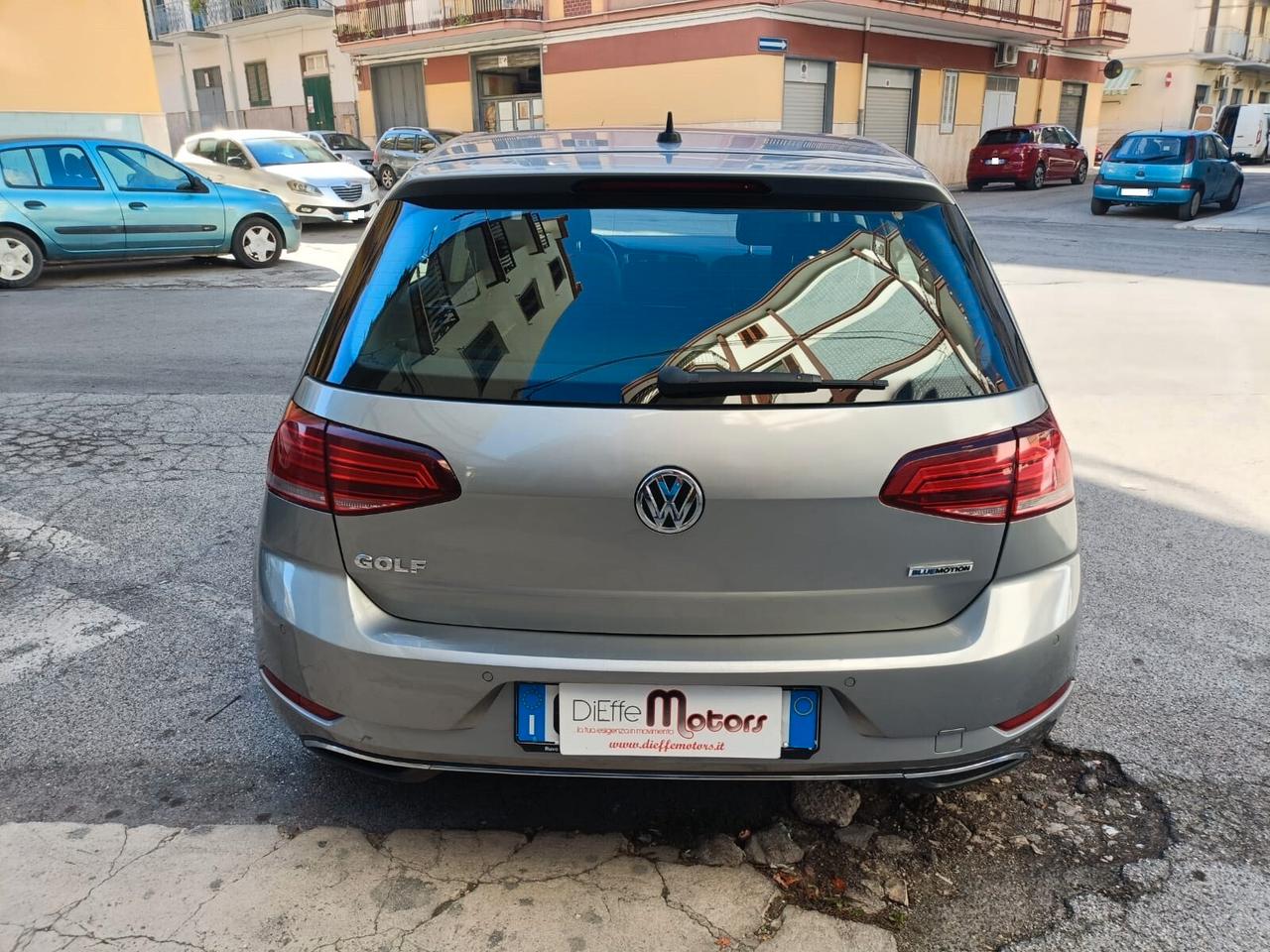 Volkswagen Golf 1.5 TGI DSG 5p. Business BlueMotion Technology