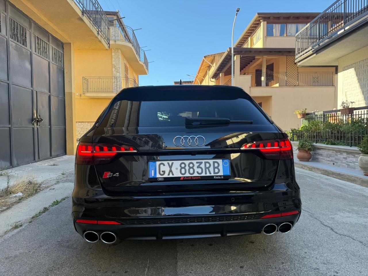 Audi A4 S4 Avant TDI quattro tiptronic sport attitude 341 cv