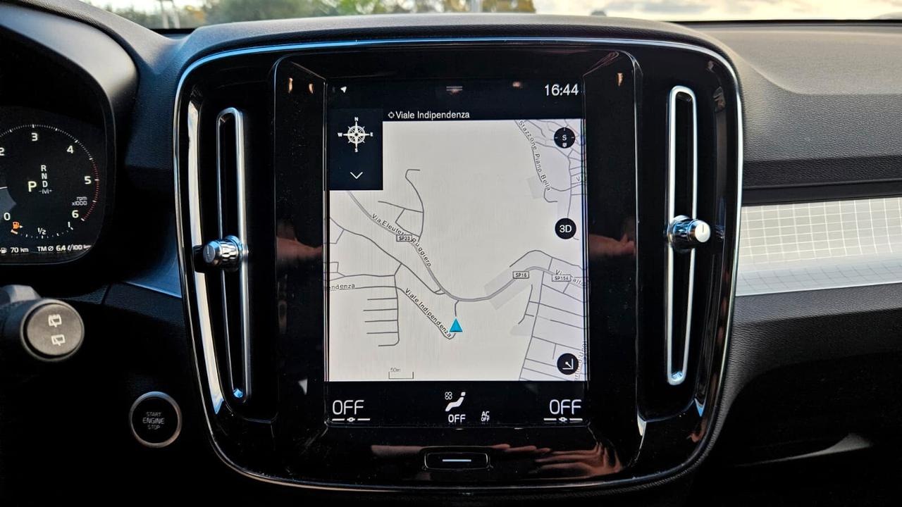 Volvo XC40 D3 AWD Geartronic Momentum