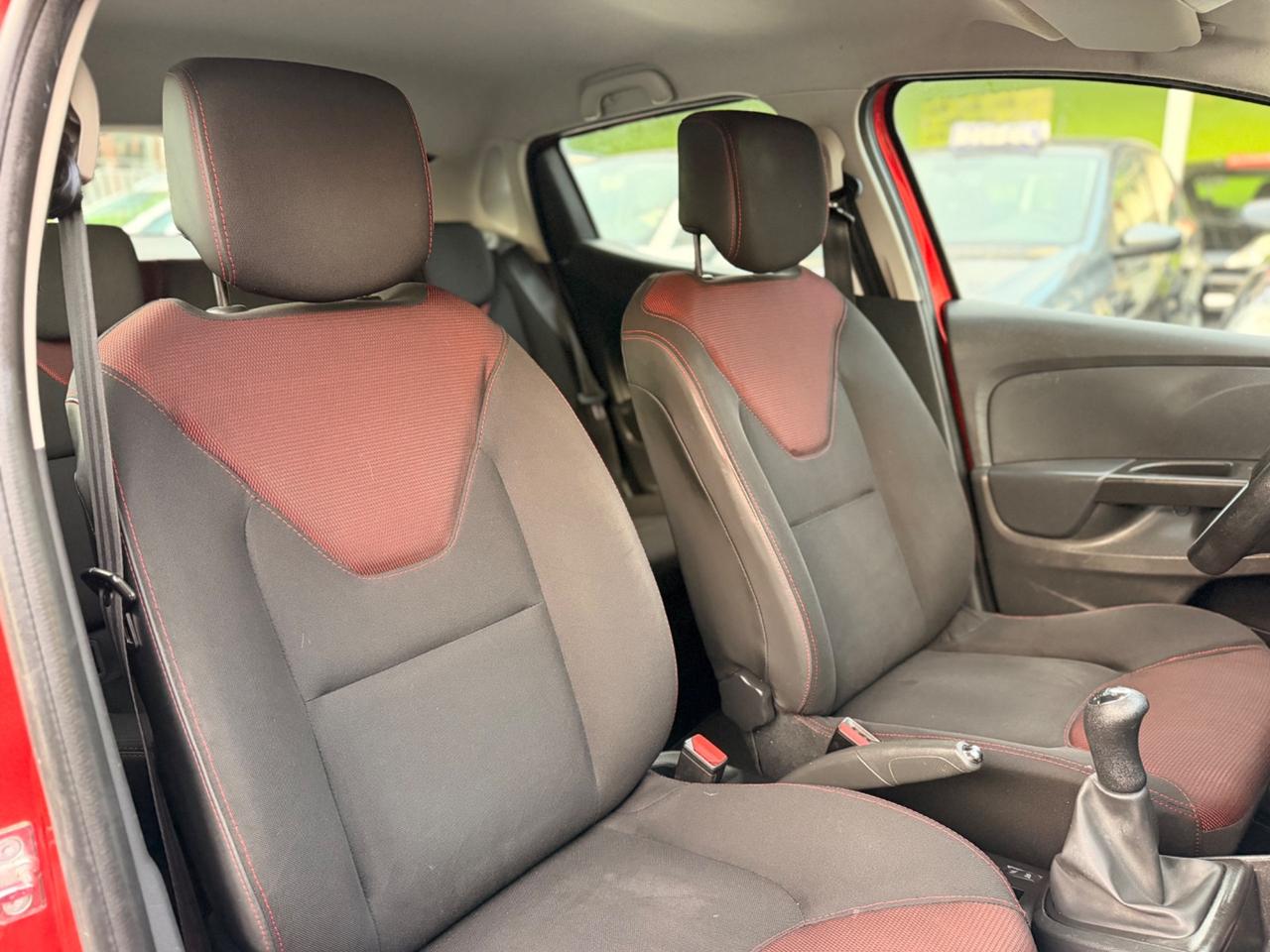 Renault Clio 1.2 75CV 5 porte Costume National 2014 100.000 km