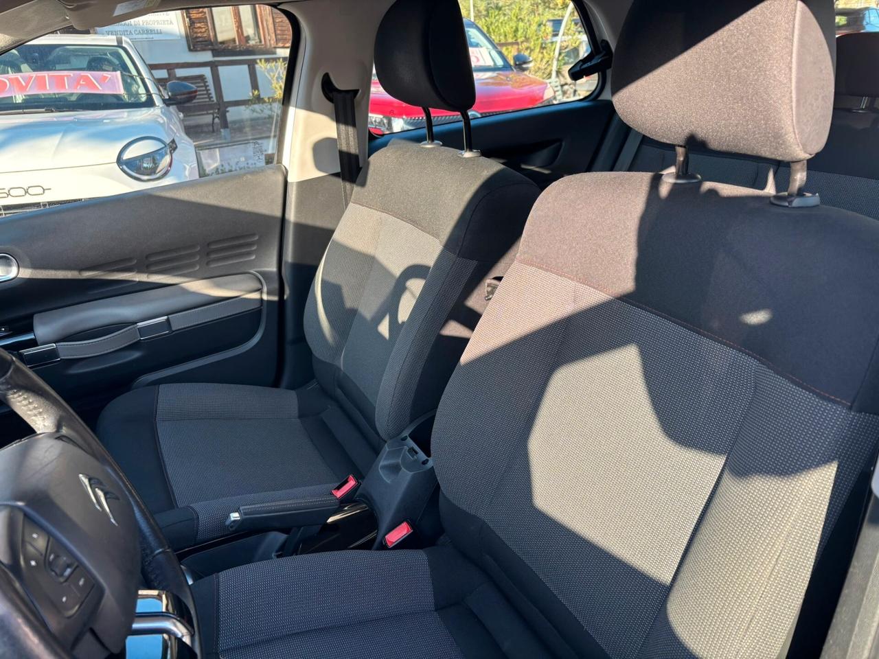 Citroen C4 Cactus BlueHDi 100 S&S Shine