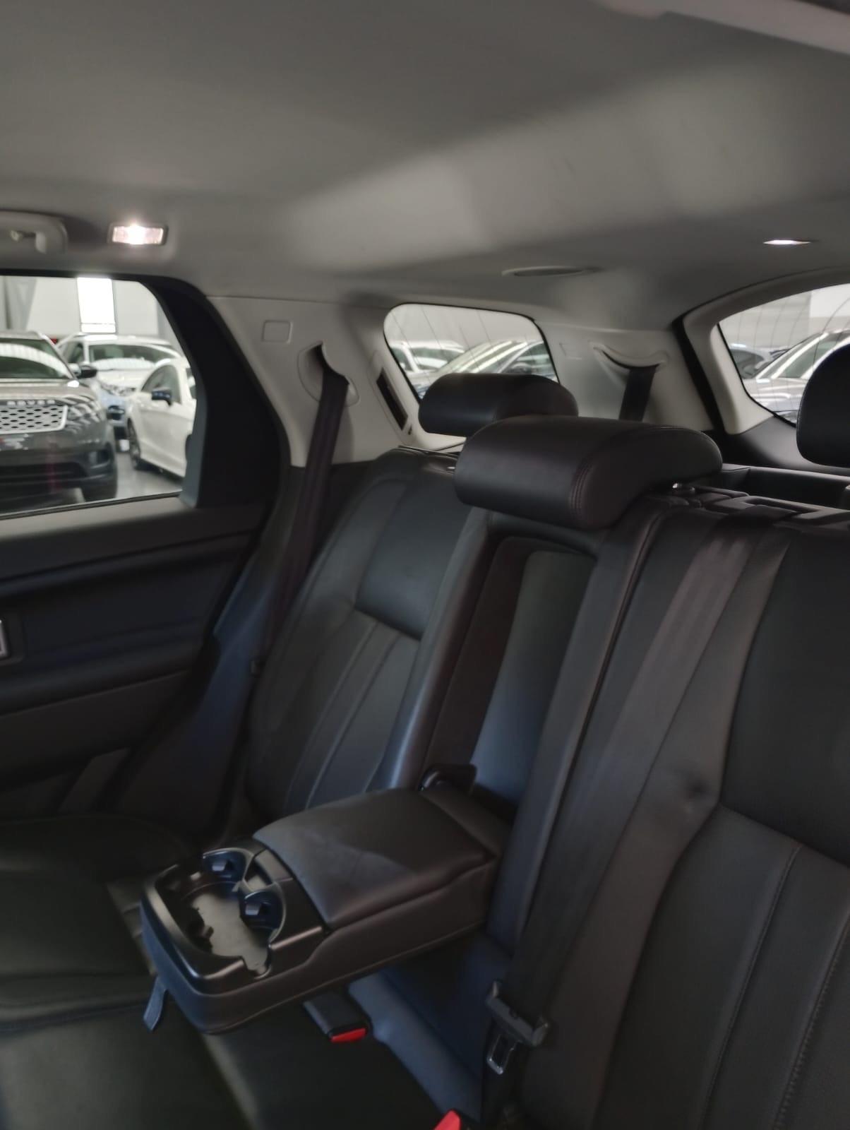 Land Rover Discovery Sport 2.0 TD4 180 CV SE