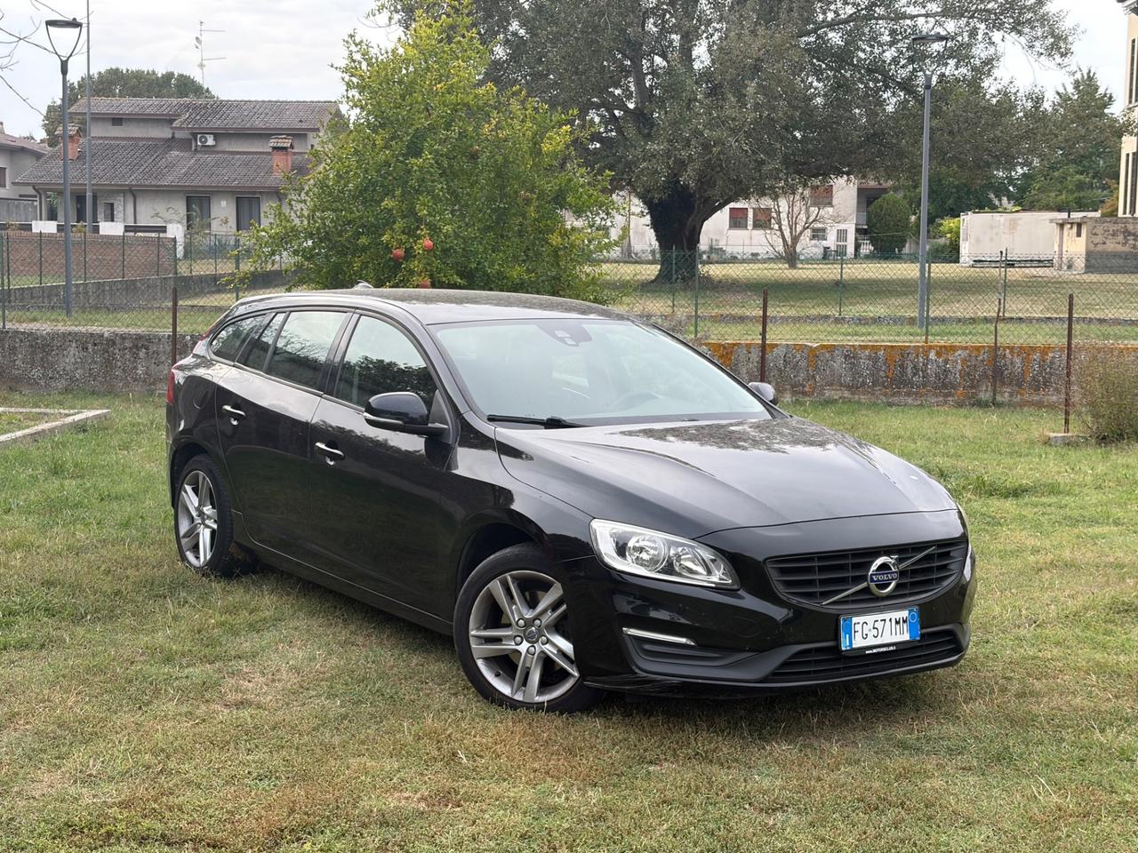 Volvo V60 D3 automatico euro6