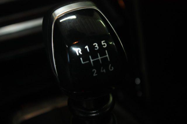 PEUGEOT 208 PureTech 100 5 porte Allure