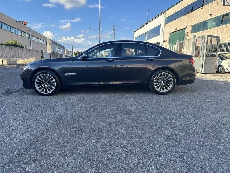 BMW Serie 7 730d Eccelsa automatica