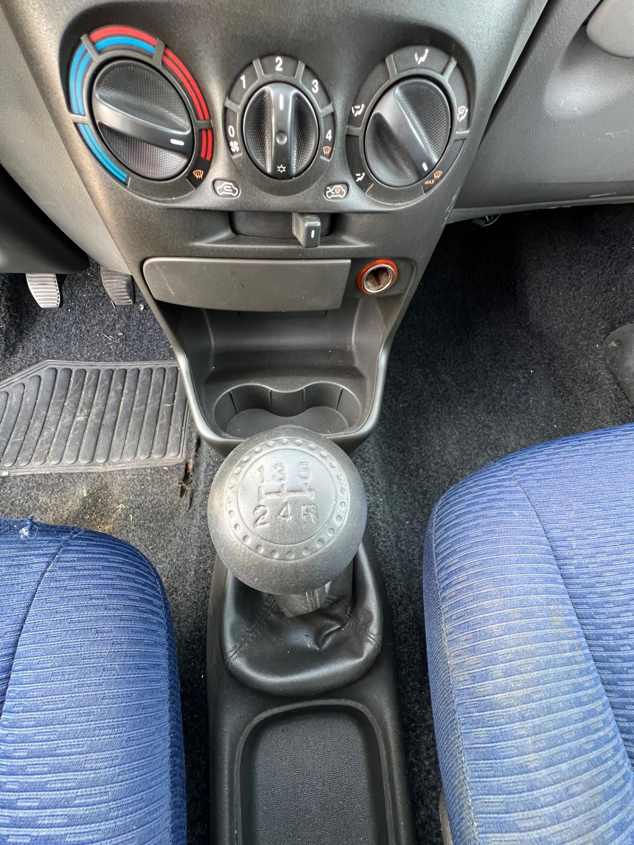 Fiat Punto 1.2i cat 5 porte Feel