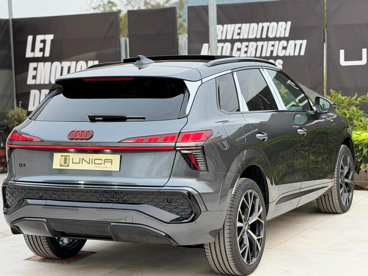 Audi Q3 1.5 TFSI mhev 150 cv S-Tronic S-Line IVA ESPOSTA PRONTA CONSEGNA