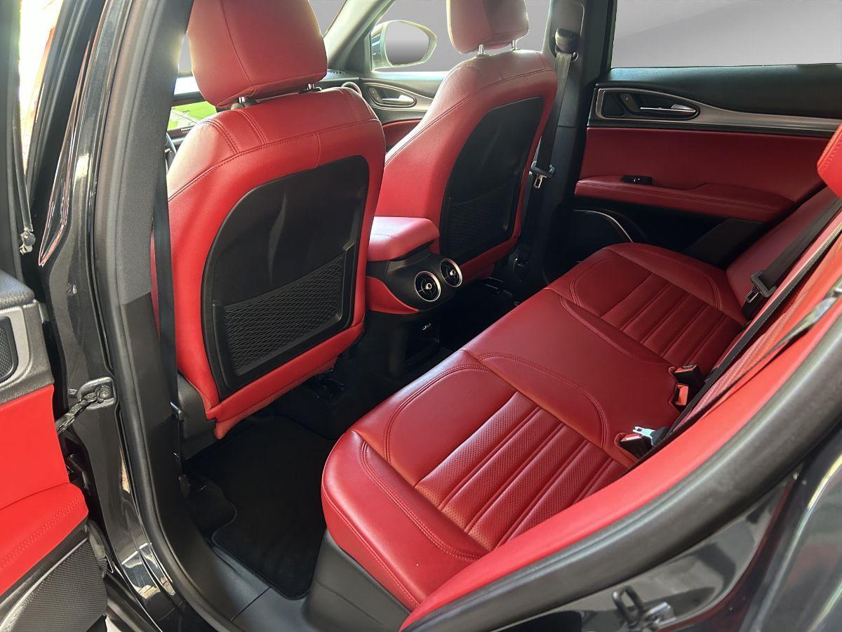 ALFA ROMEO - Stelvio - 2.2 T.diesel 210CV AT8 Q4 Veloce