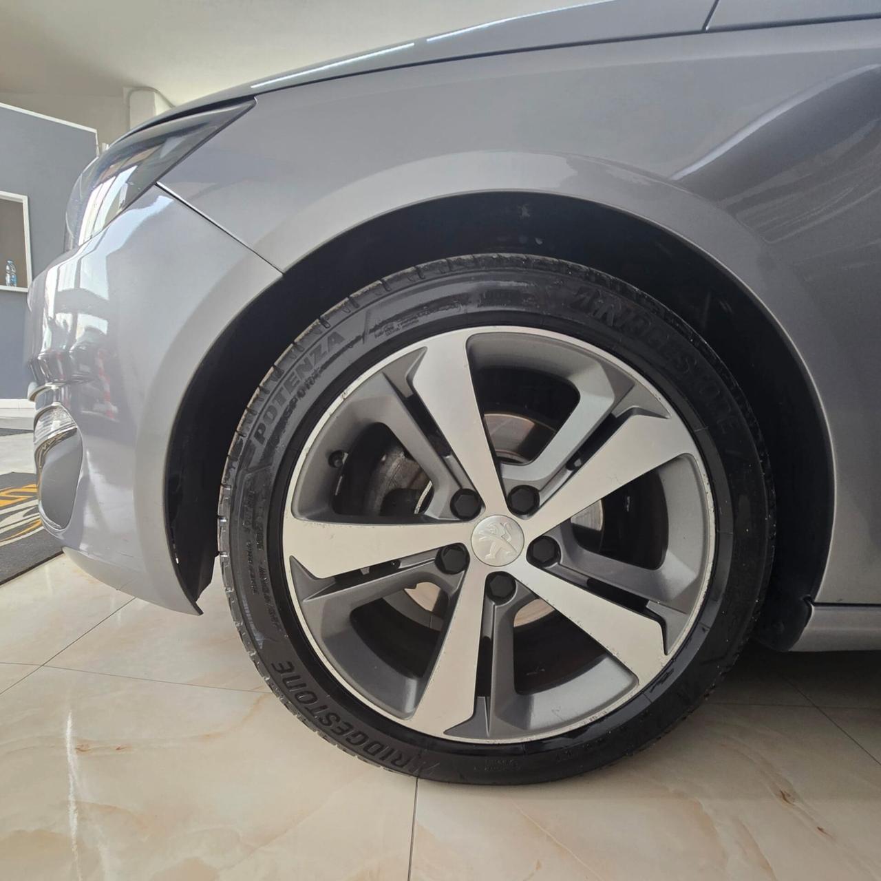 Peugeot 308 SW 1.6 e-HDi 115CV Allure 2015