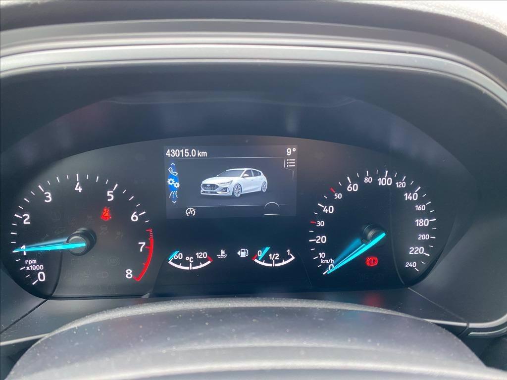 FORD Focus 1.0 ecoboost h ST-Line Design 125cv del 2022