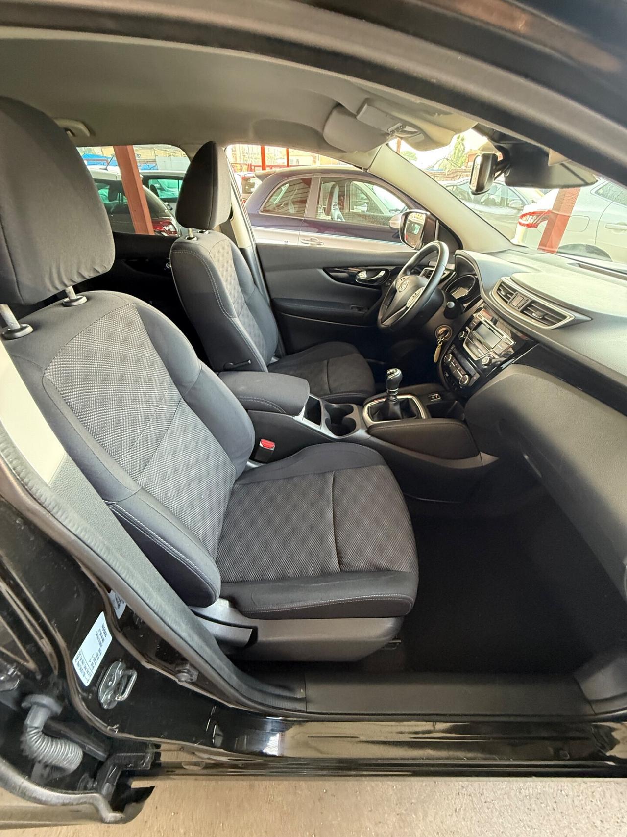 Qashqai 1.5 dCi Tekna-unipro-rate-garanzia