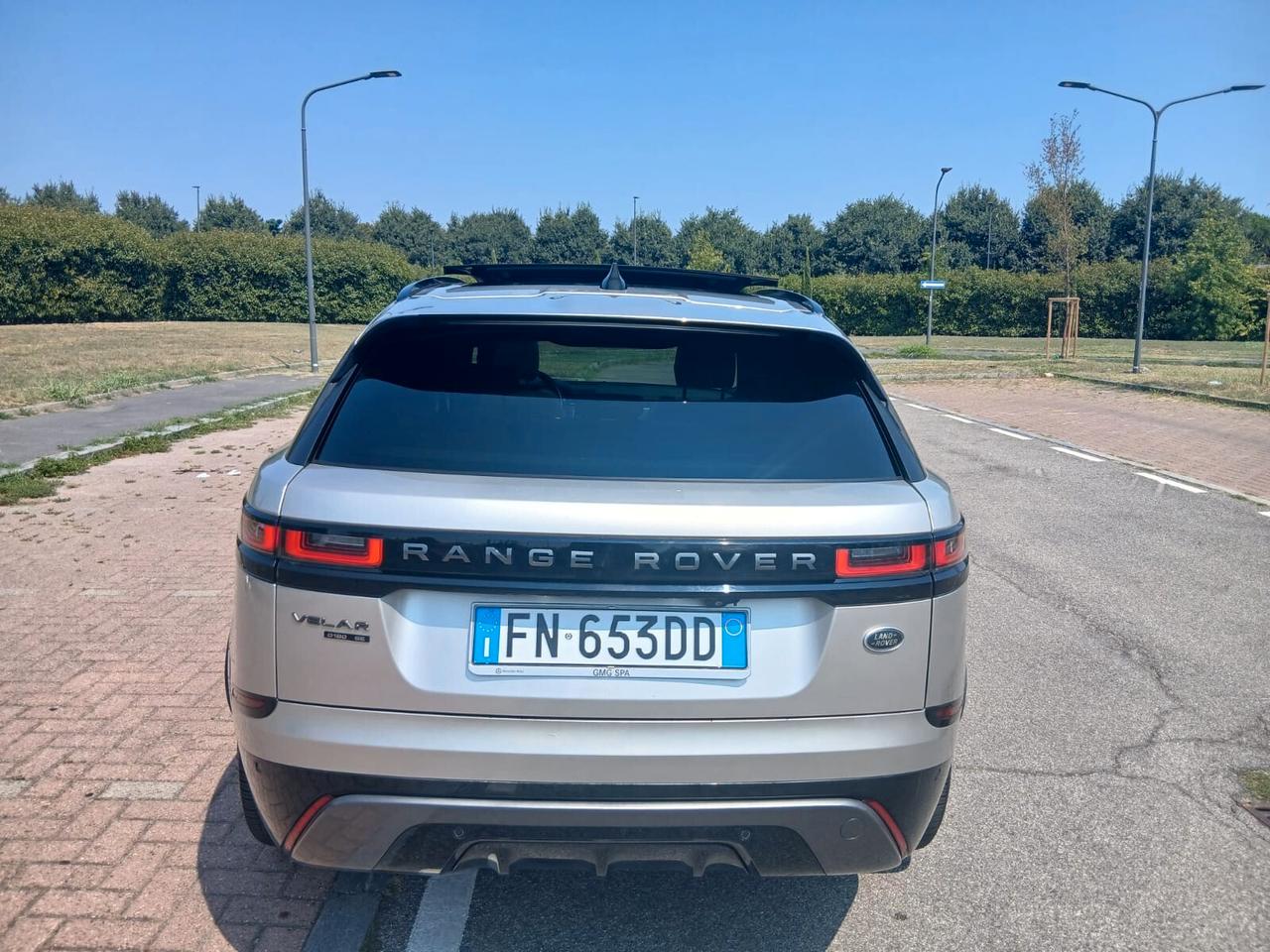 Land Rover Range Velar 2.0 TD4 180 CV R-Dynamic HSE