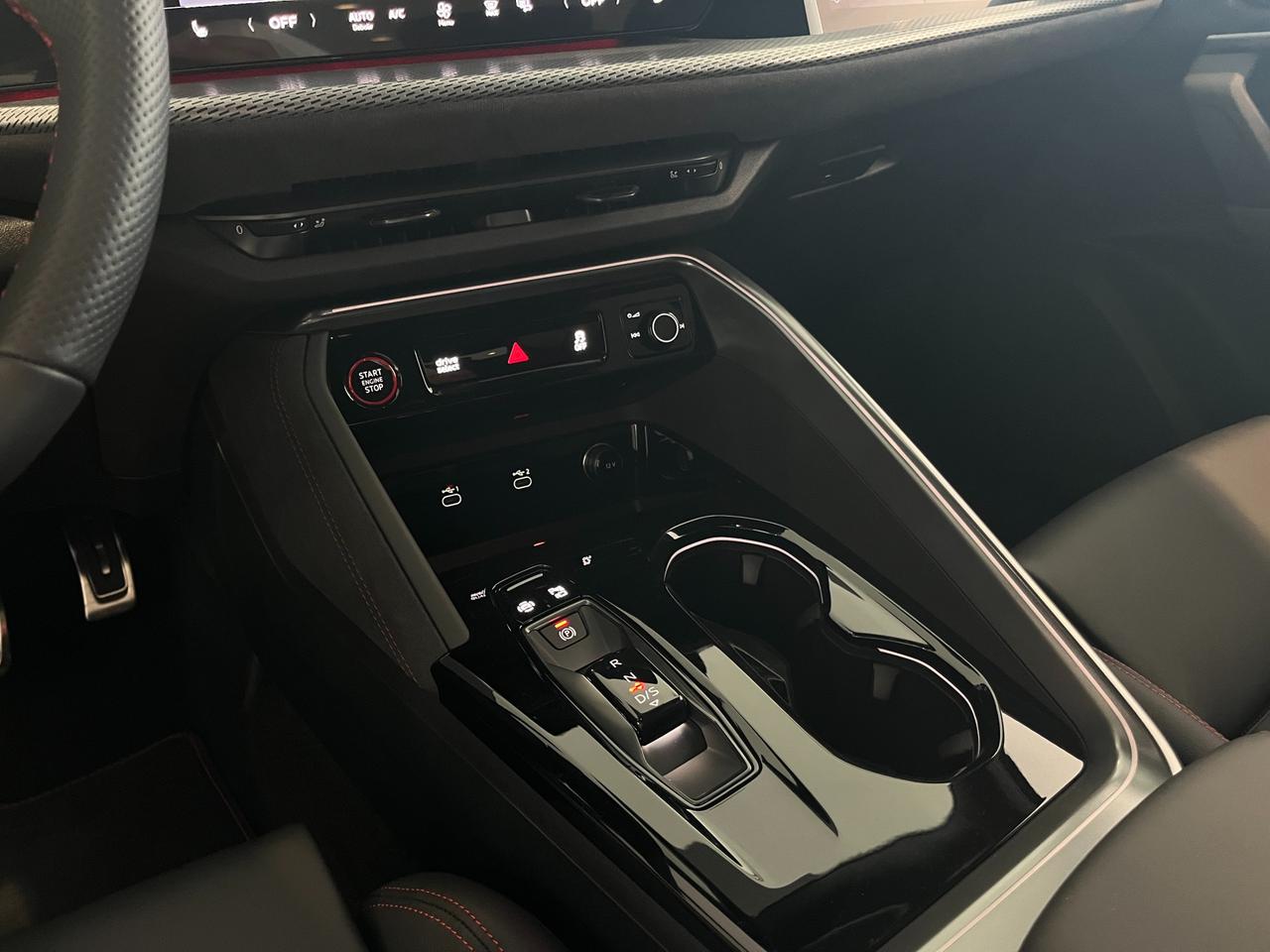 AUDI Audi SQ5 Sportback sport attitude TFSI 270 kW S tronic