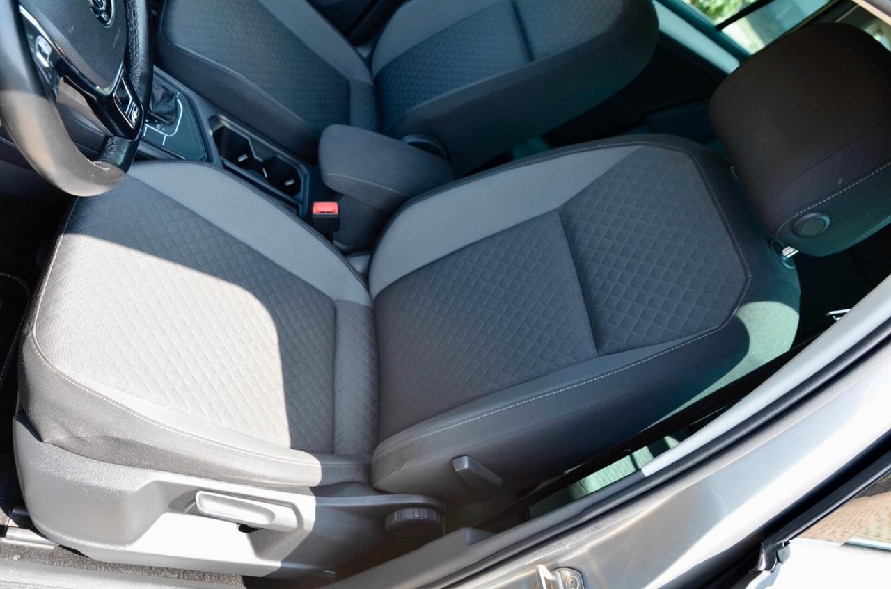 VOLKSWAGEN TIGUAN 2.0 TDI ADVANCED R-LINE 150cv DSG, UFF ITALIANA, EURO 6D, FARI LED, APPLE ANDROID, PERMUTE