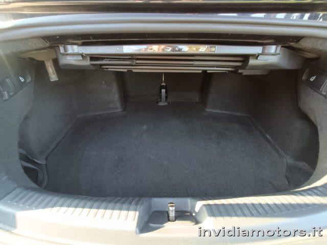 VOLKSWAGEN Maggiolino Cabrio 1.6 TDI Design