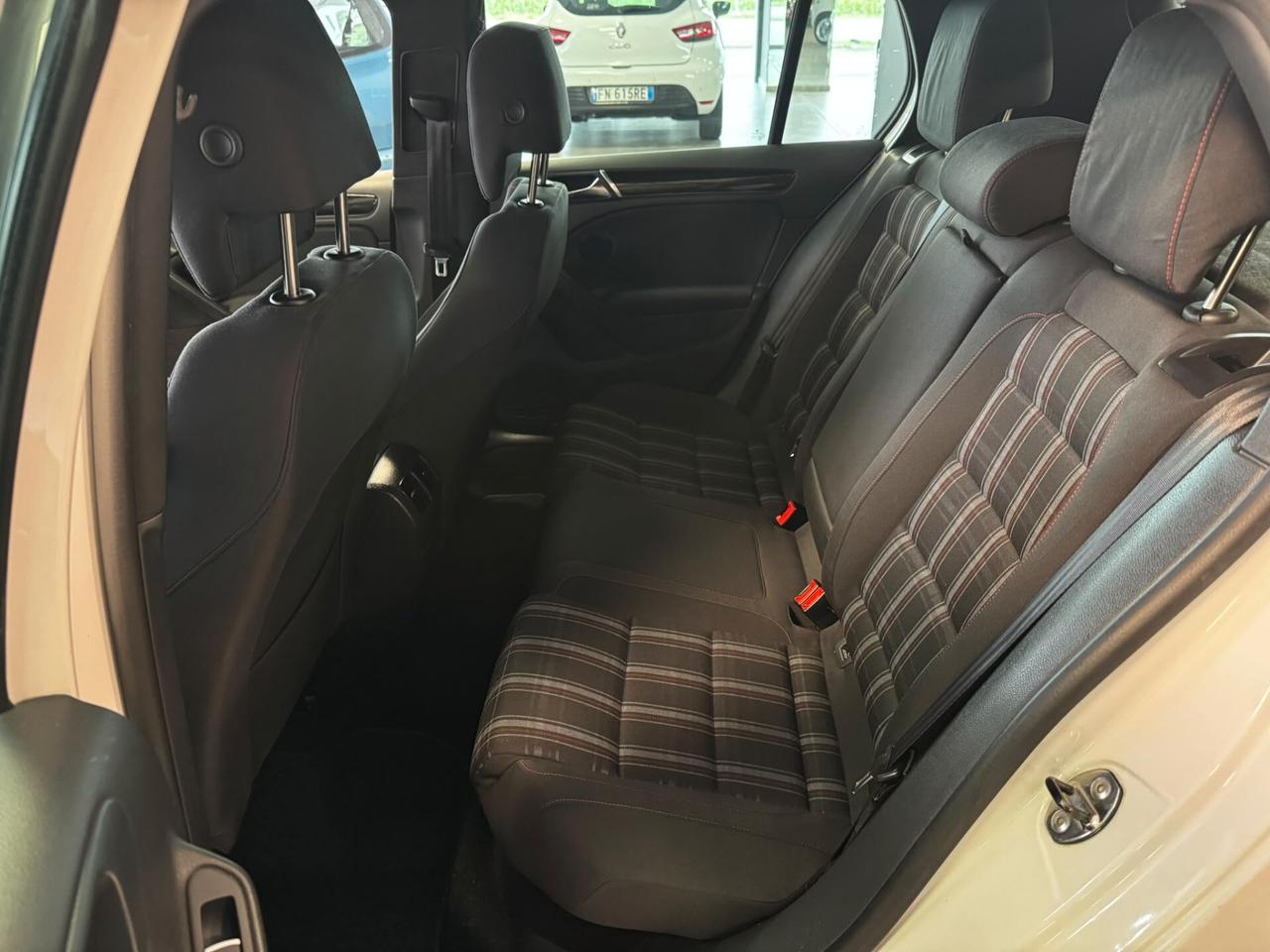 Volkswagen Golf GTI 2.0 TSI 211CV 5p. CAMBIO MANUALE!!!!