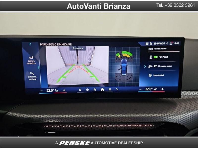 BMW Serie 3 318d Touring LCI mhev 48V MSport