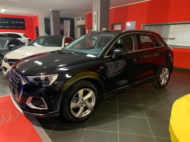 AUDI - Q3 - 35 TDI S tronic Business Advanced