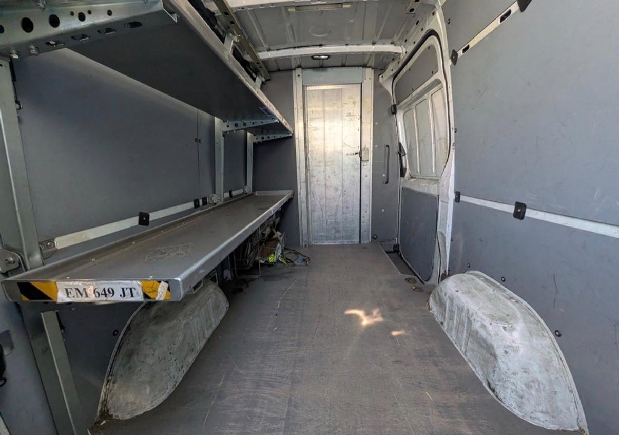 Mercedes Benz Sprinter