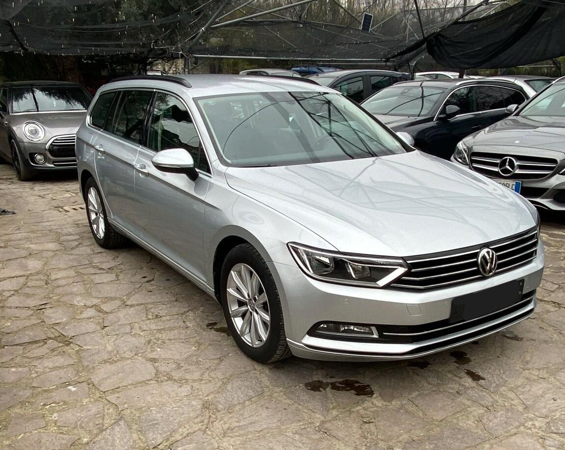 Volkswagen Passat 2.0 TDI DSG Business BlueMotion Technology