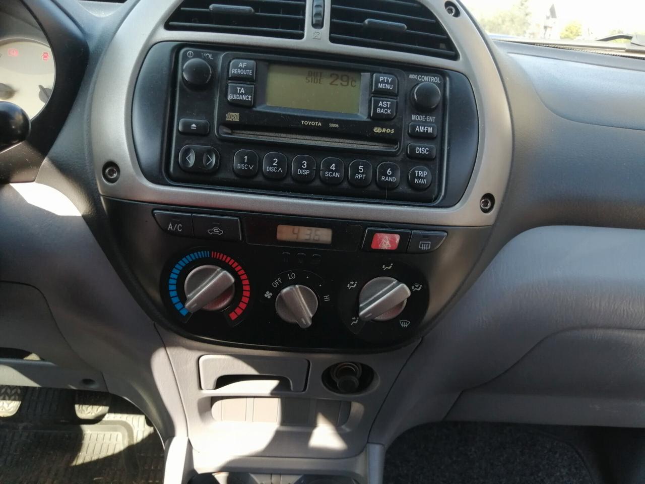 Toyota RAV 4 RAV4 2.0 Tdi D-4D cat 5 porte Sol