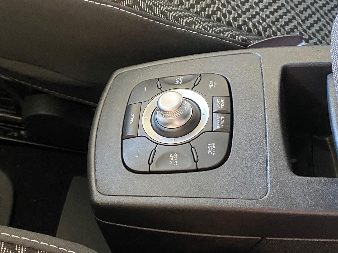 Renault Scénic X-Mod 2011 • Familiare spaziosa