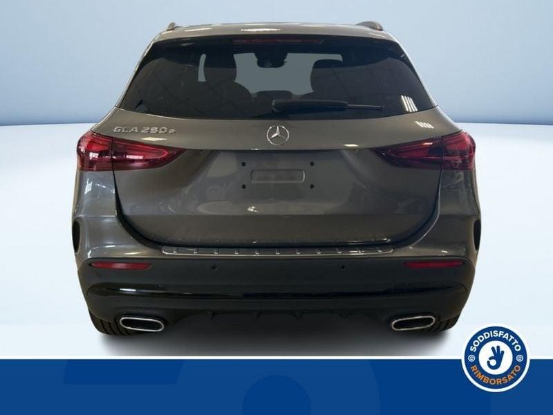 Mercedes-Benz GLA 250 E PLUG-IN HYBRID AUTOMATIC AMG line ADVANCED PLUS