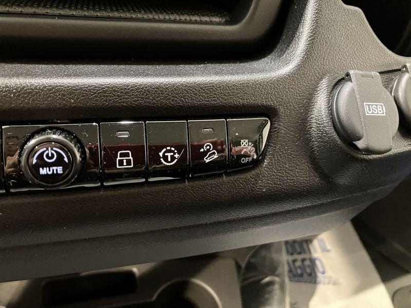 FIAT Ducato Ducato 35 2.2 Mjt 180CV 9 posti Flex Floor