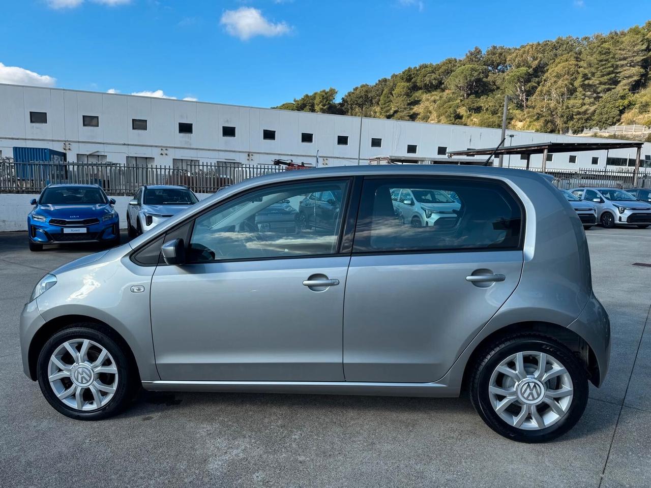 Volkswagen up! 1.0 5p. move
