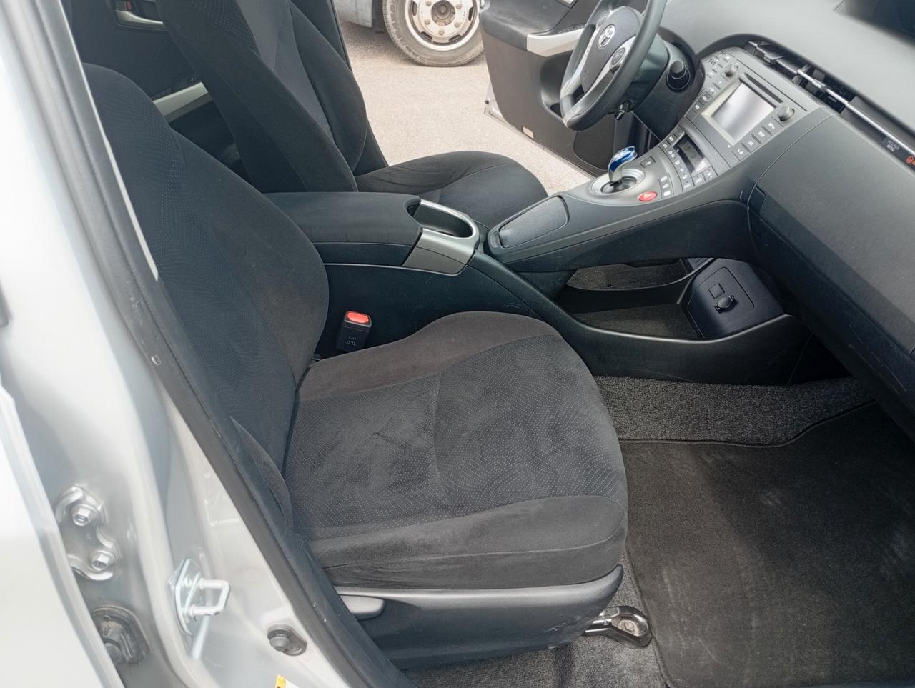 Toyota Prius 1.8 Lounge