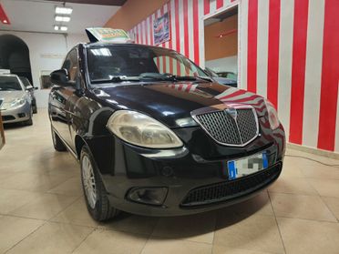 Lancia Ypsilon 1.4 Oro Ecochic GPL
