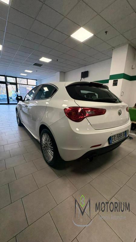 Alfa Romeo giulietta giulietta (2010-21)