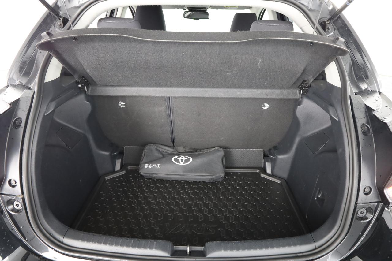 TOYOTA Yaris 4ª serie Yaris 1.5 Hybrid 5 porte Trend