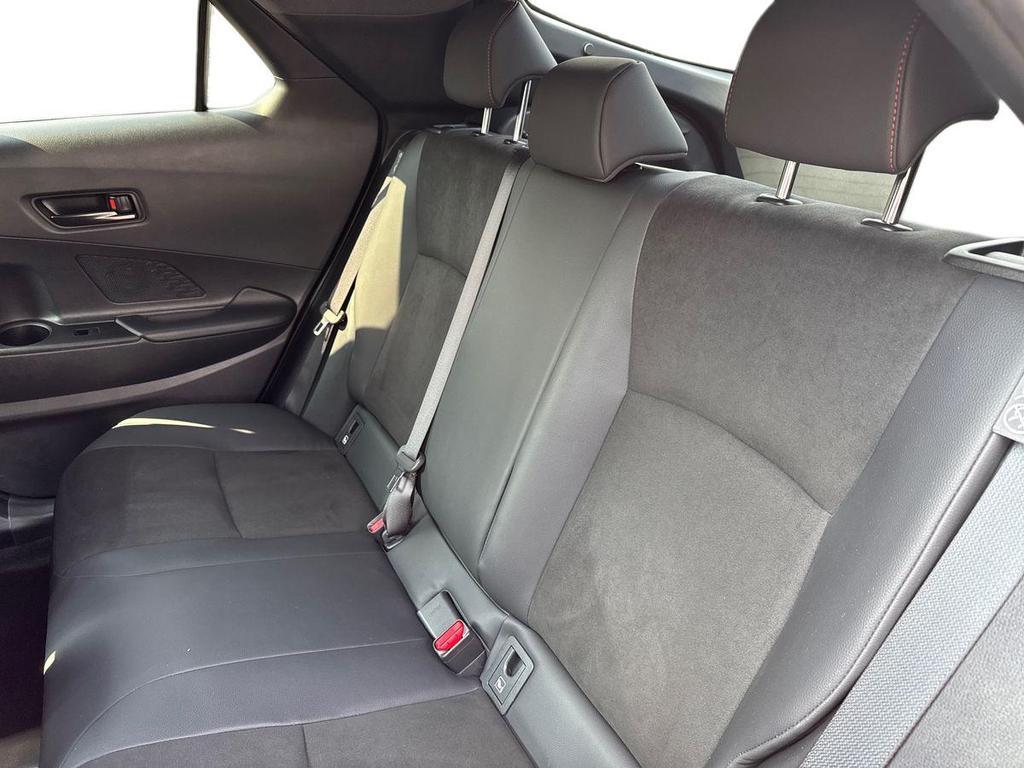 Toyota C-HR 2.0 phev GR Sport fwd e-cvt