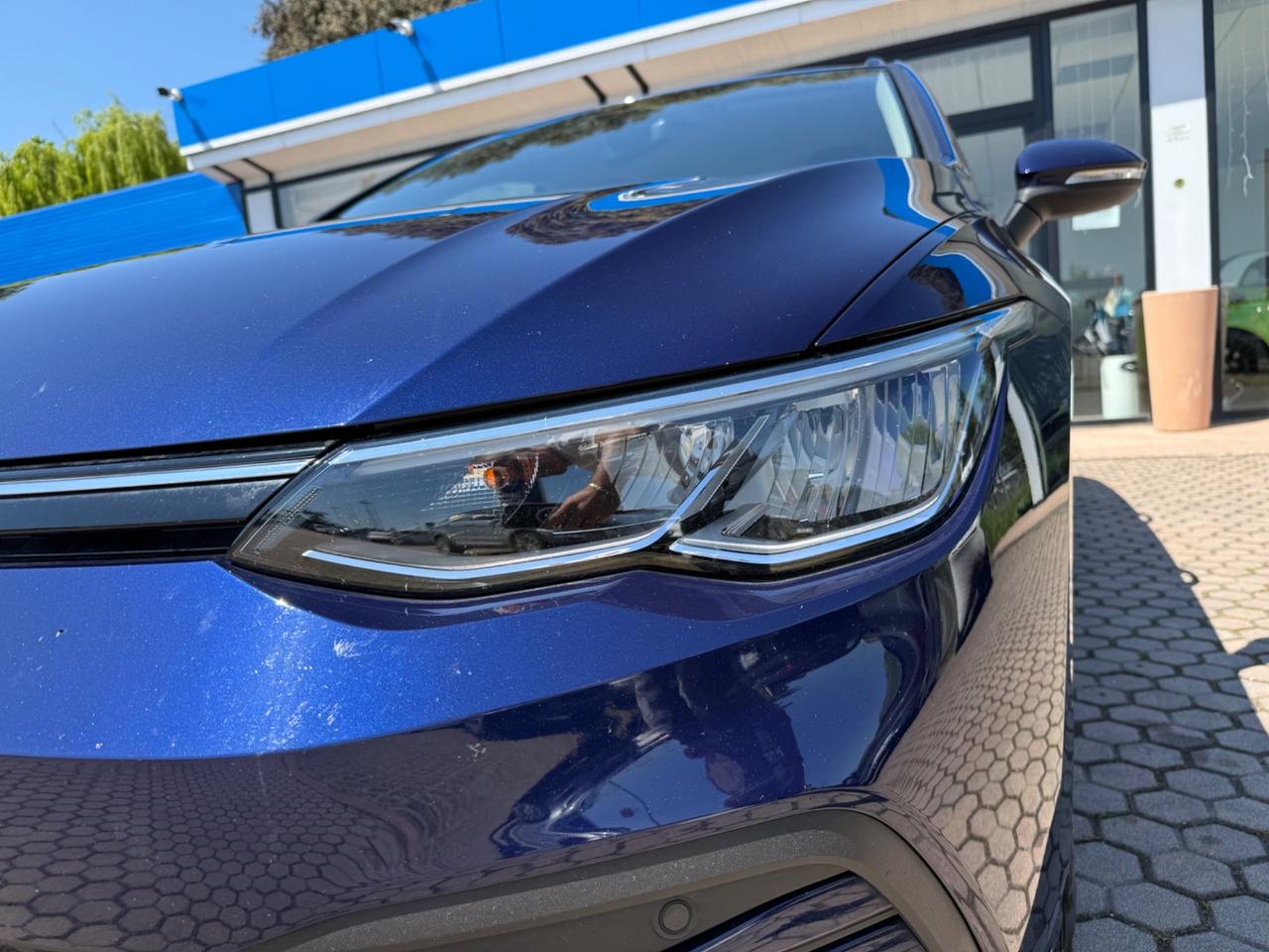 Golf Variant 2.0 TDI SCR DSG Life OK NEOPATENTATI