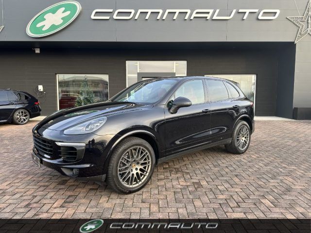 PORSCHE Cayenne 3.0 Diesel Platinum Edition