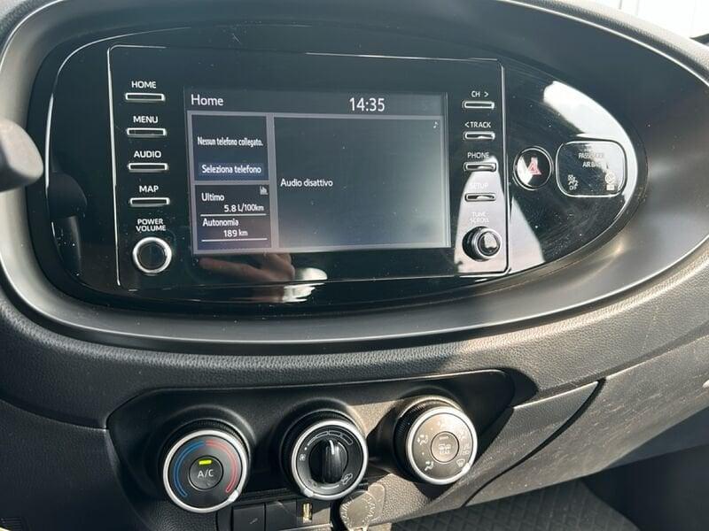 Toyota Aygo X 1.0B (72 CV) Active