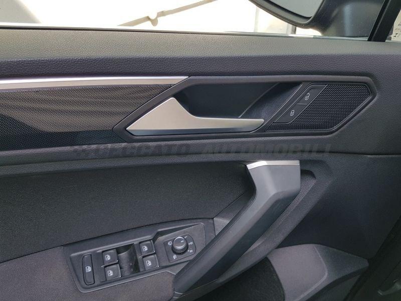 Volkswagen Tiguan II 2021 2.0 tdi Life 150cv dsg