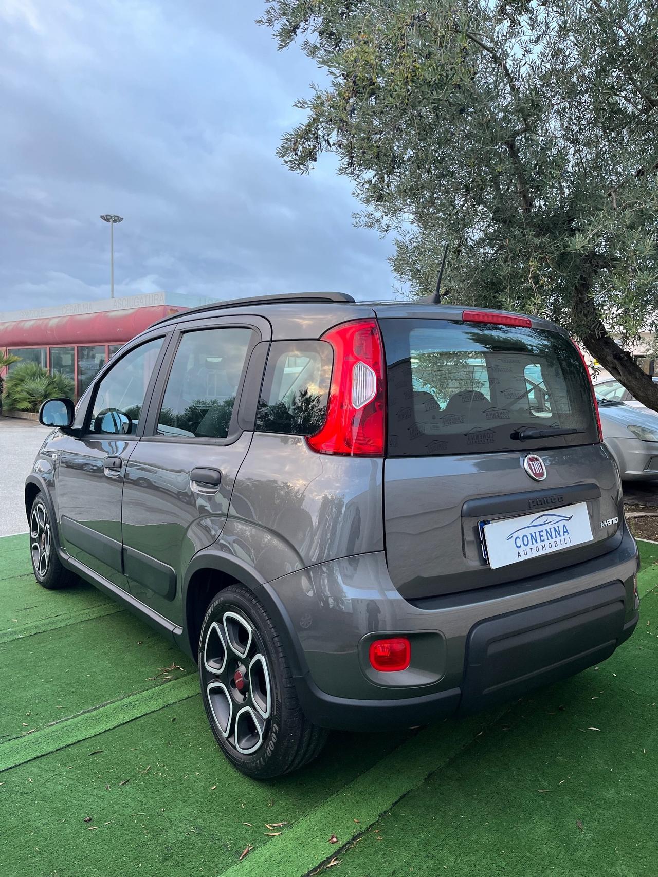 Fiat Panda 1.0 Firefly SeS Hybrid sport